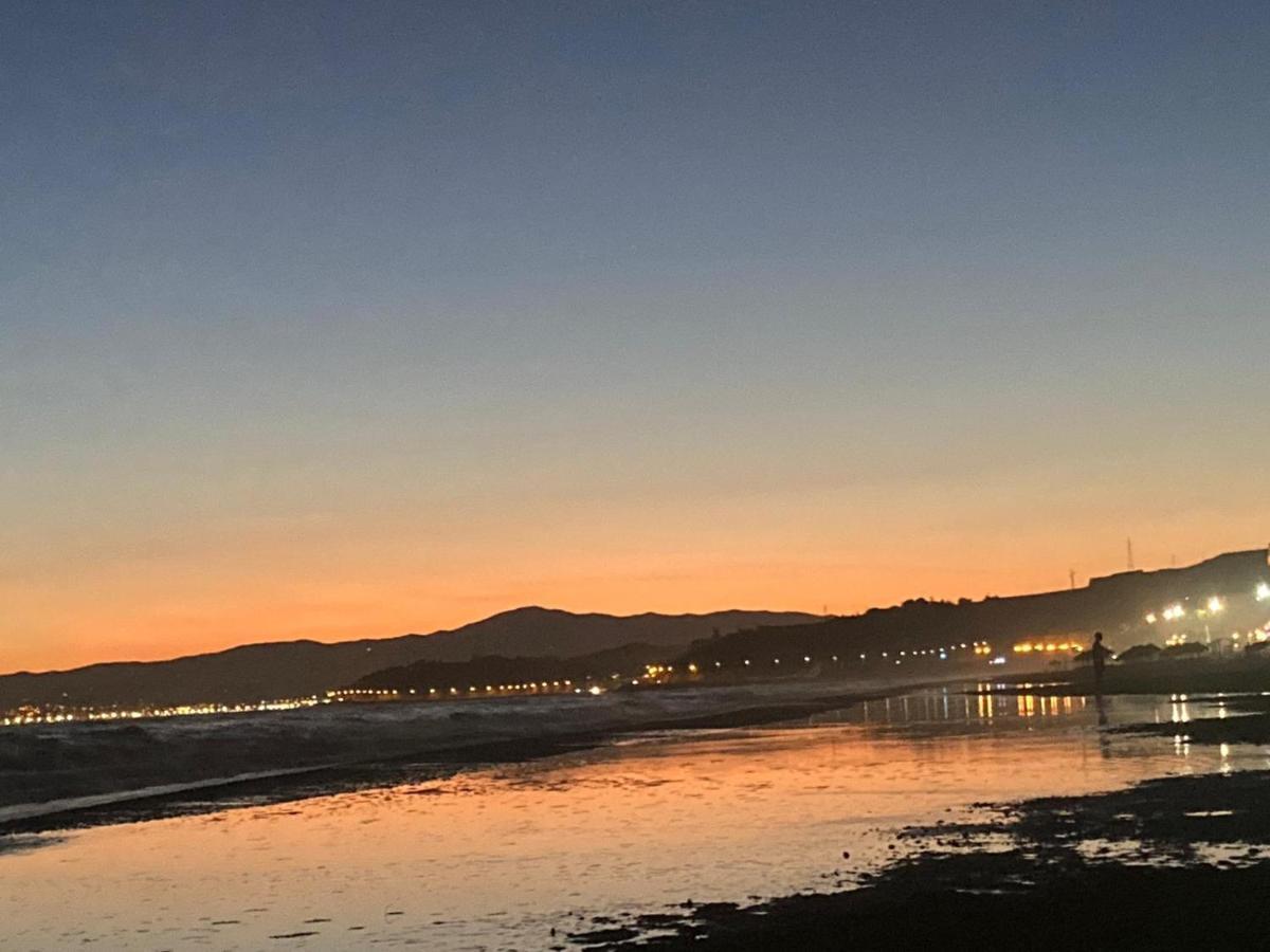 Espectacular Apartamento En Primera Linea De Playa Torrox Eksteriør bilde