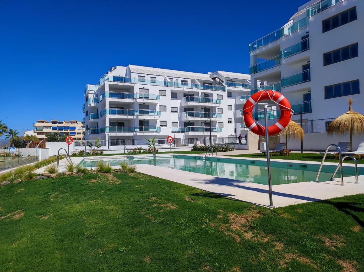 Espectacular Apartamento En Primera Linea De Playa Torrox Eksteriør bilde